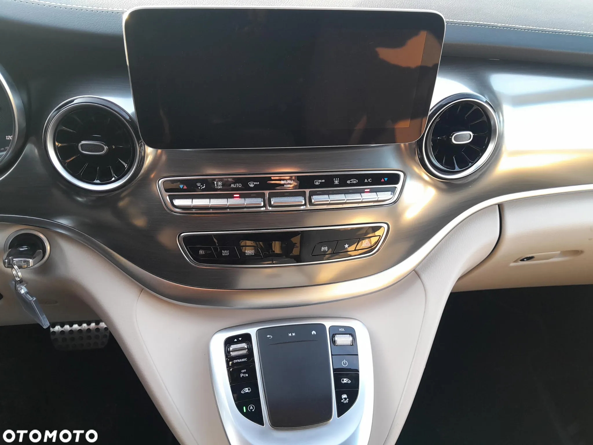 Mercedes-Benz Klasa V 300 d Exclusive 9G-Tronic (d³ugi) - 10