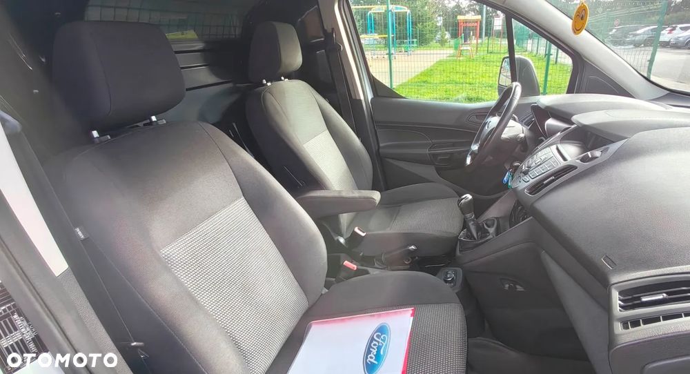 Ford Transit Connect - 26