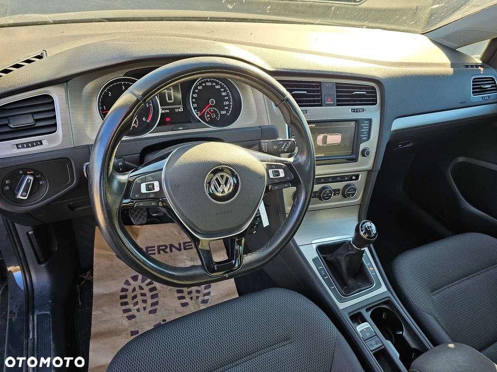 Volkswagen Golf Variant 2.0 TDI BlueMotion Technology Comfortline - 18