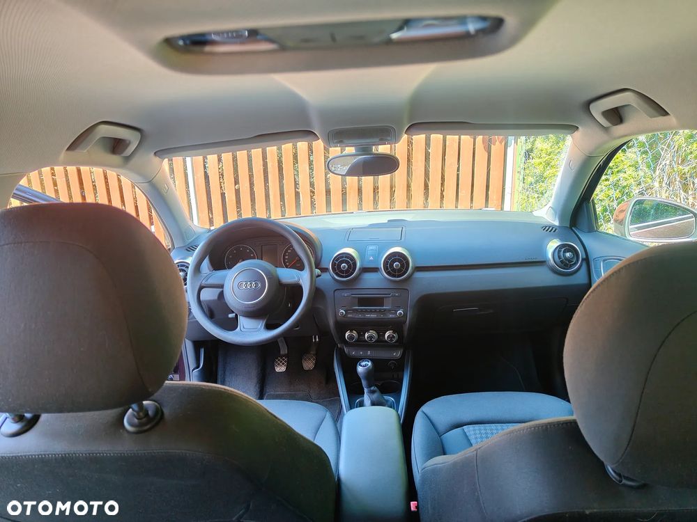 Audi A1 Sportback 1.4 TFSI S line Sportpaket - 6