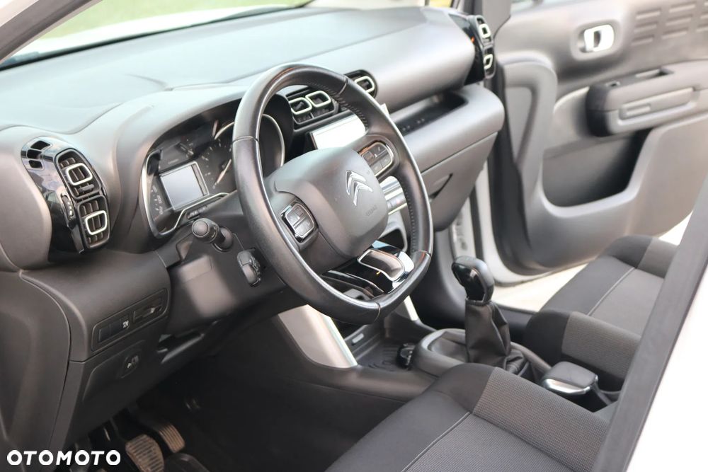 Citroën C3 Aircross 1.2 PureTech Origins S&S - 19