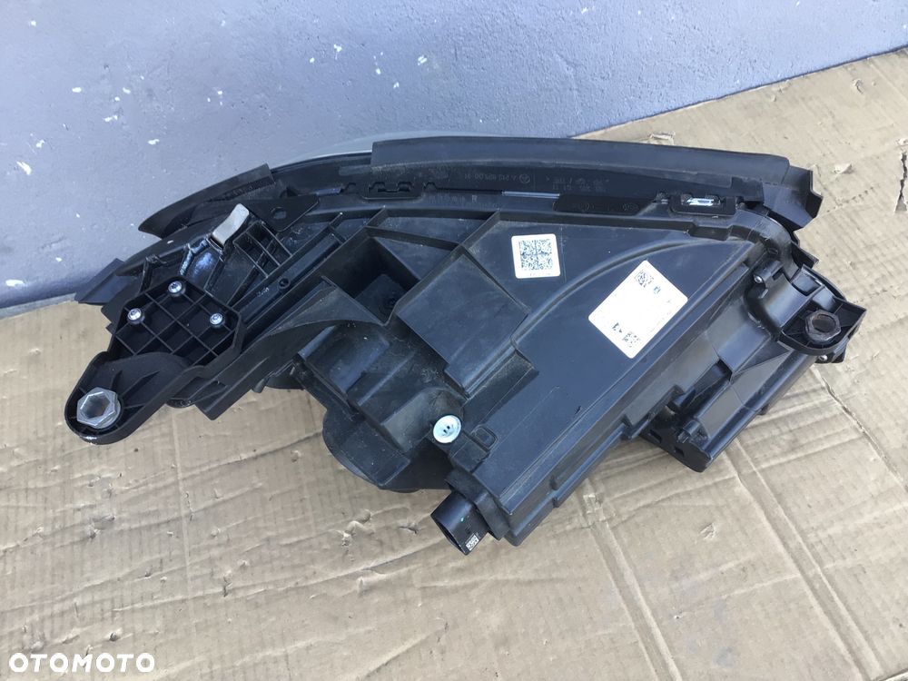 Lampa przednia lewa Mercedes E-klasa 213 Multibeam Led - 4