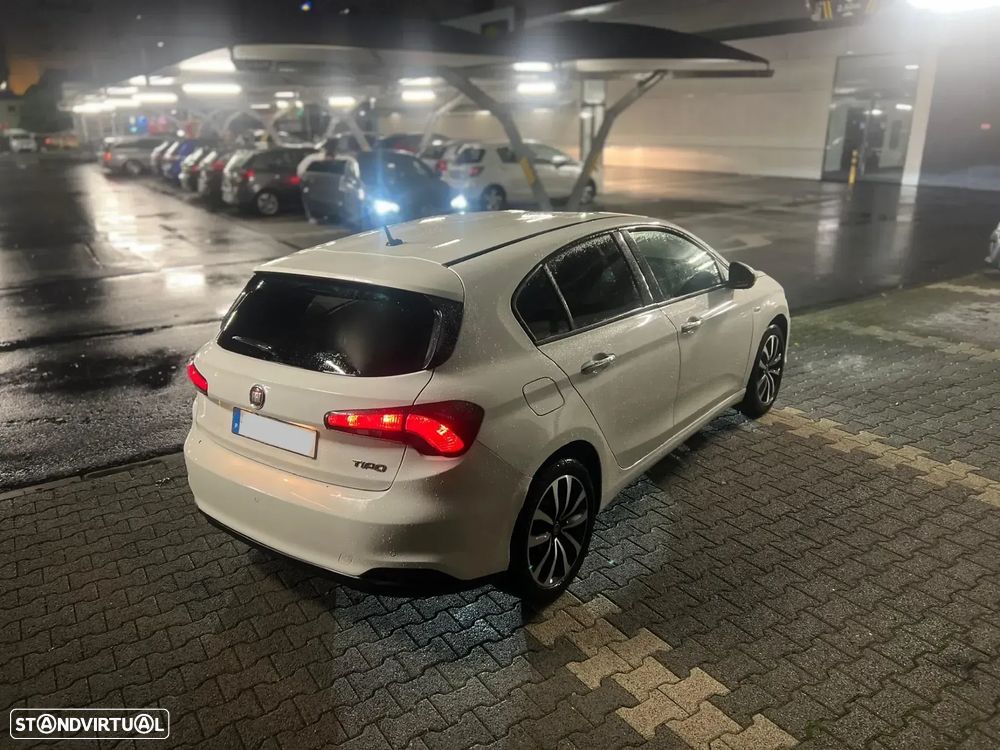 Fiat Tipo 1.6 M-Jet Lounge J17 DCT - 4