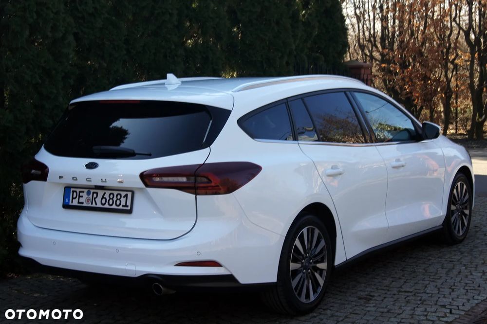 Ford Focus 1.5 EcoBlue STart-Stopp-System TITANIUM X - 16