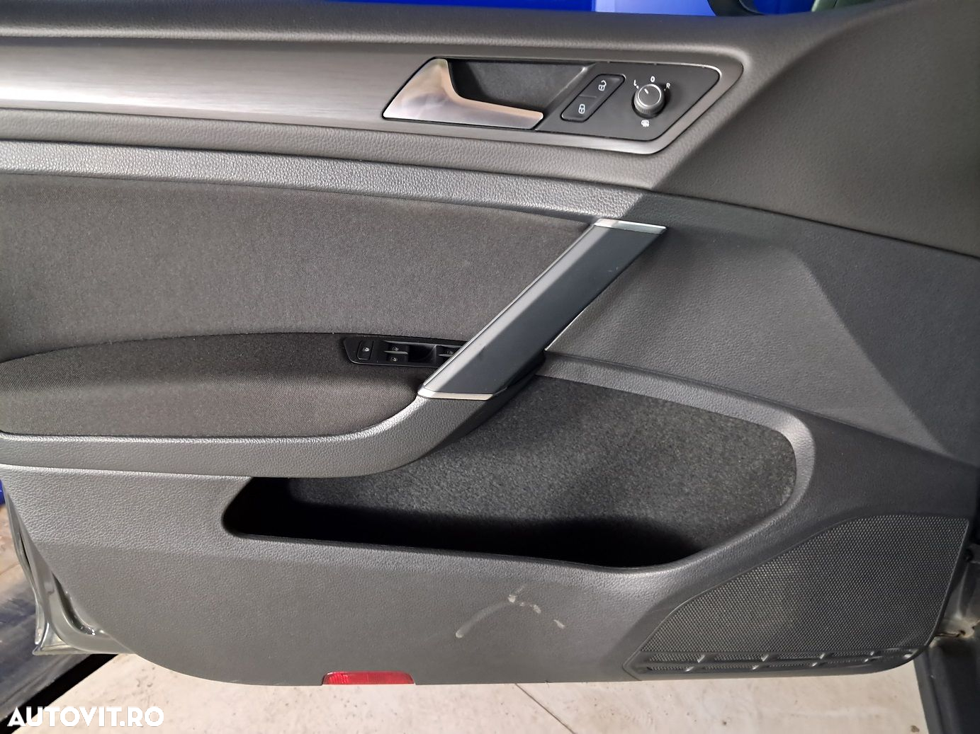Volkswagen Golf - 9