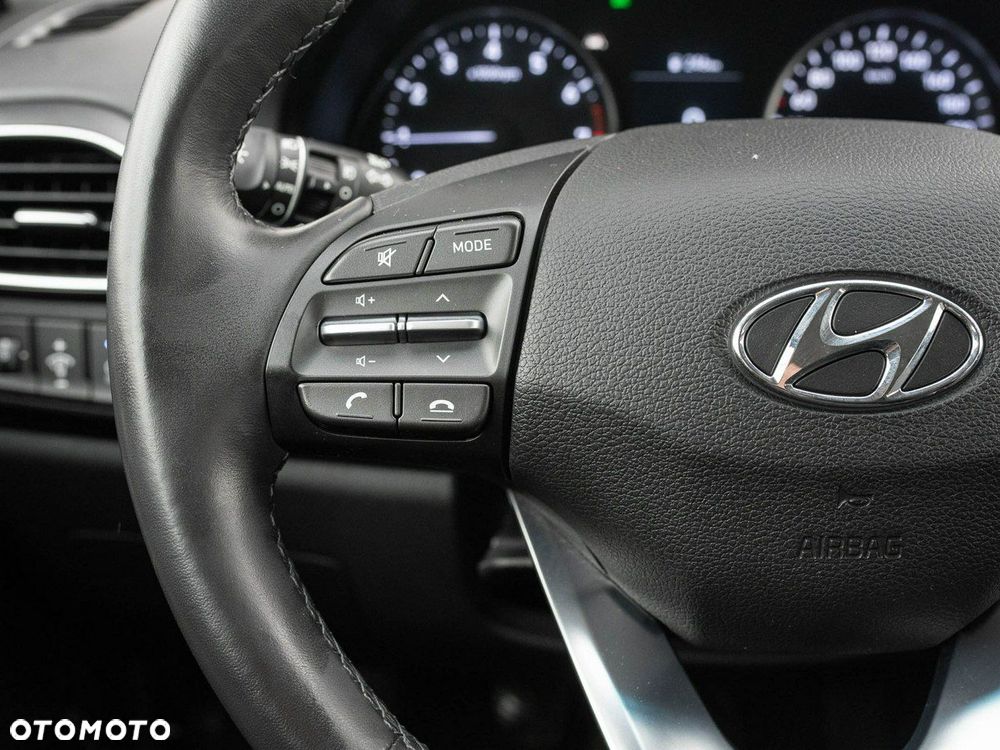 Hyundai i30 1.5 DPI Classic + - 15
