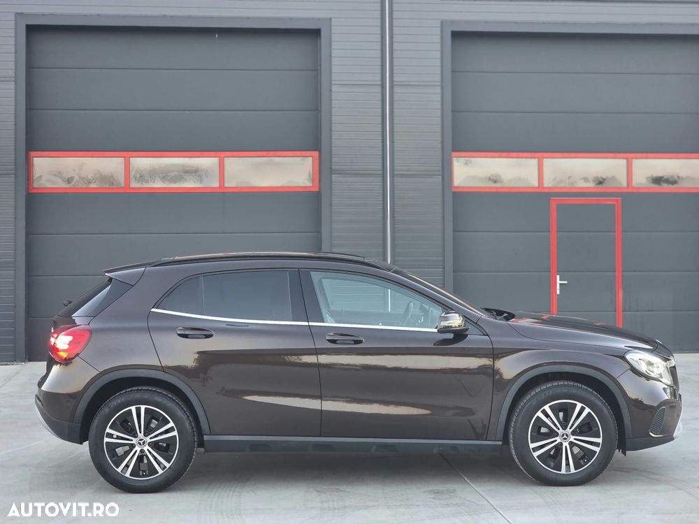 Mercedes-Benz GLA 200 d 4MATIC Aut. - 14