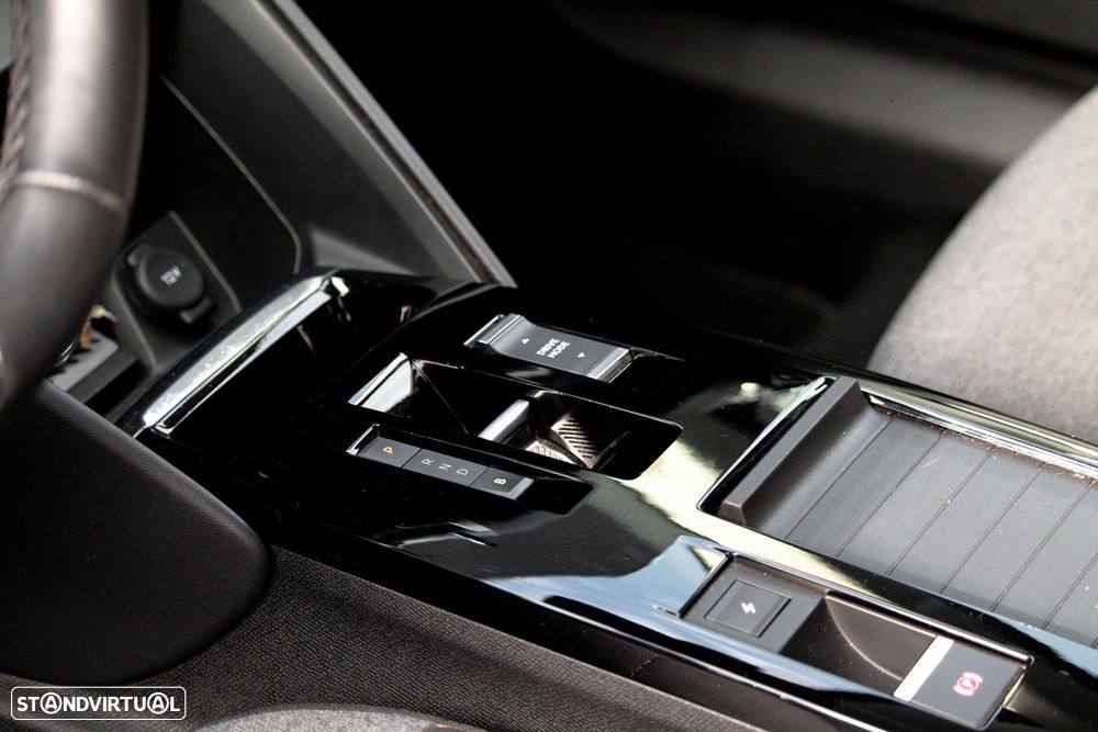 Citroën e-C4 50 kWh Shine - 18