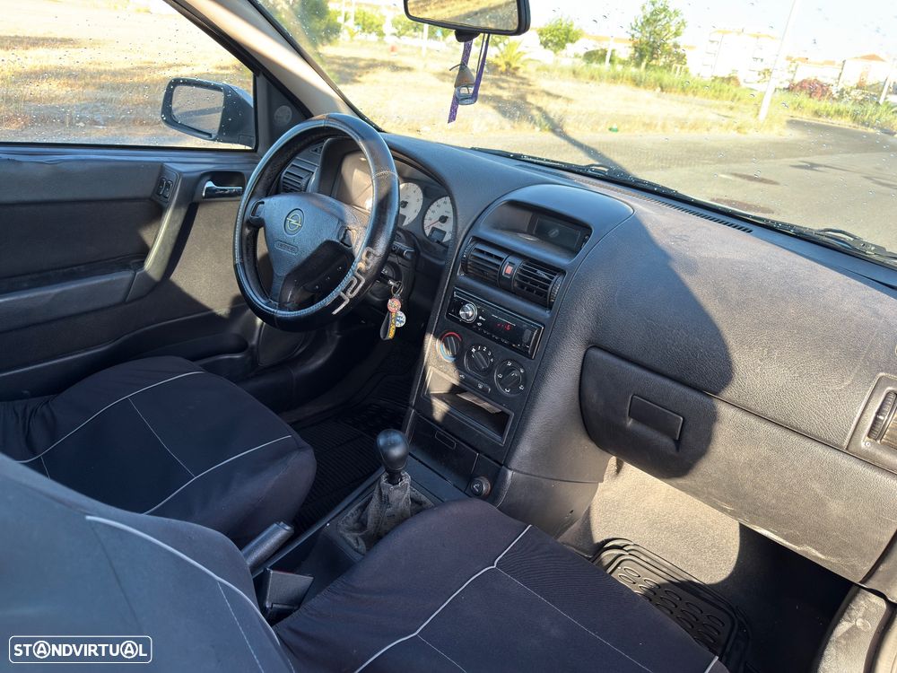 Opel Astra 1.4i 16V - 3