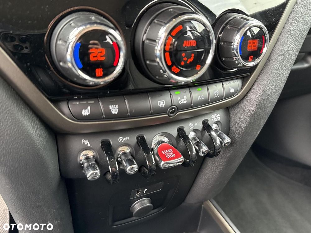 MINI Countryman - 25