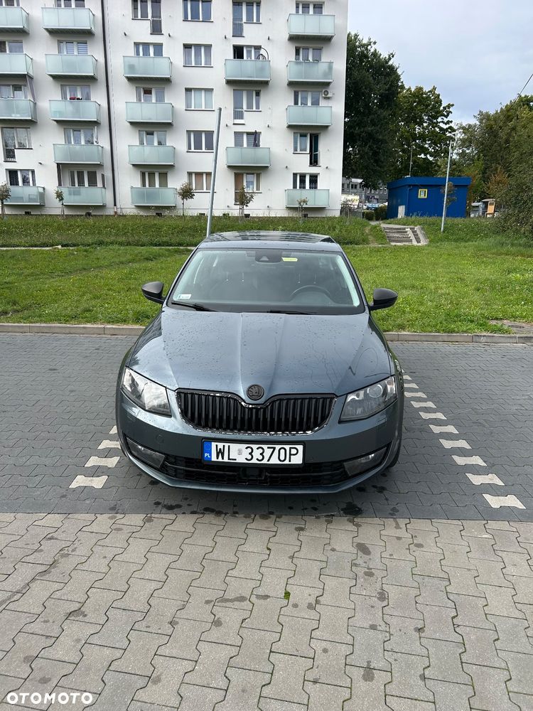 Skoda Octavia 2.0 TDI Style DSG - 1