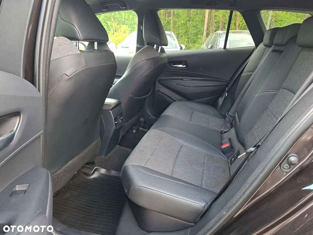 Toyota Corolla 1.8 Hybrid Comfort - 16