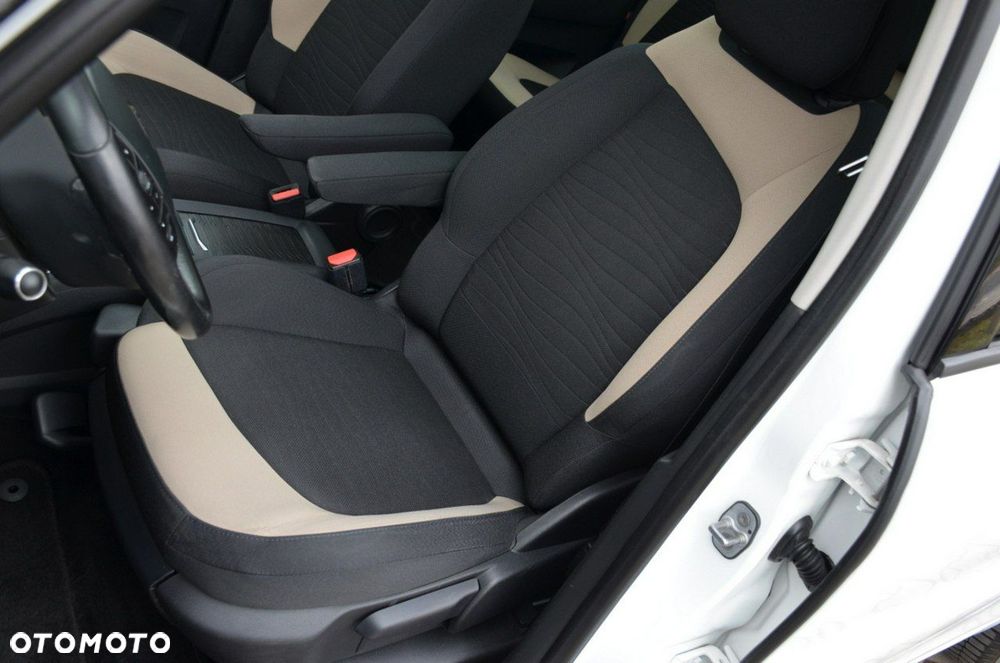 Citroën C4 Grand Picasso - 25