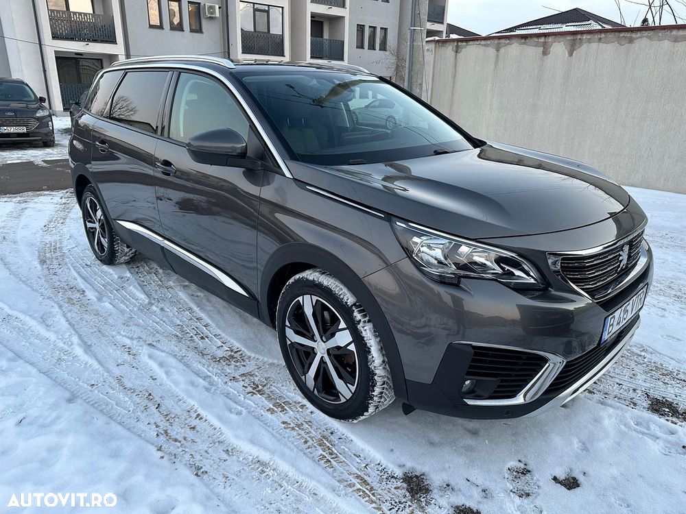 Peugeot 5008 - 5
