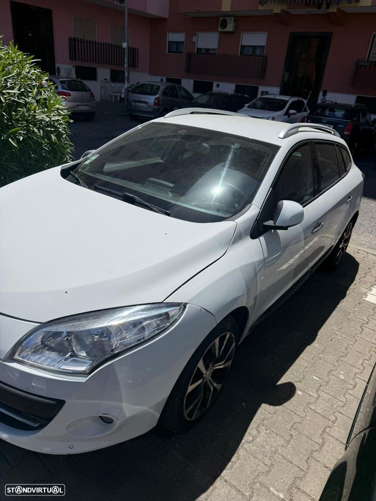 Renault Mégane 1.5 dCi Dynamique - 3