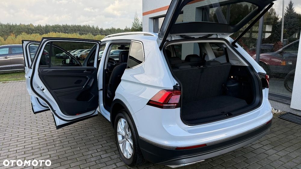 Volkswagen Tiguan Allspace - 16