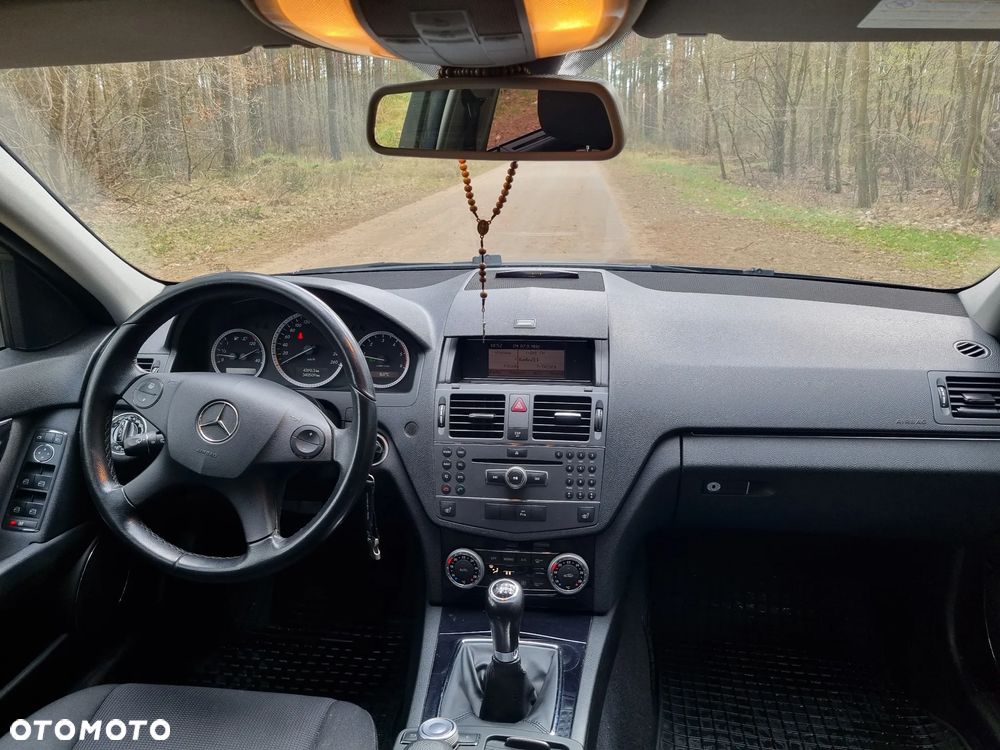Mercedes-Benz Klasa C 200 CDI DPF Elegance - 19