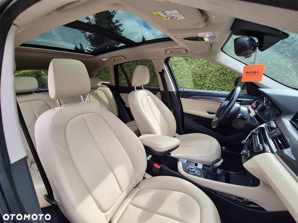 BMW X1 sDrive18i - 8