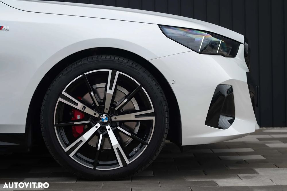 BMW Seria 5 520d xDrive AT MHEV - 19