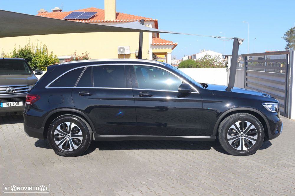 Mercedes-Benz GLC 300 e 4Matic - 22