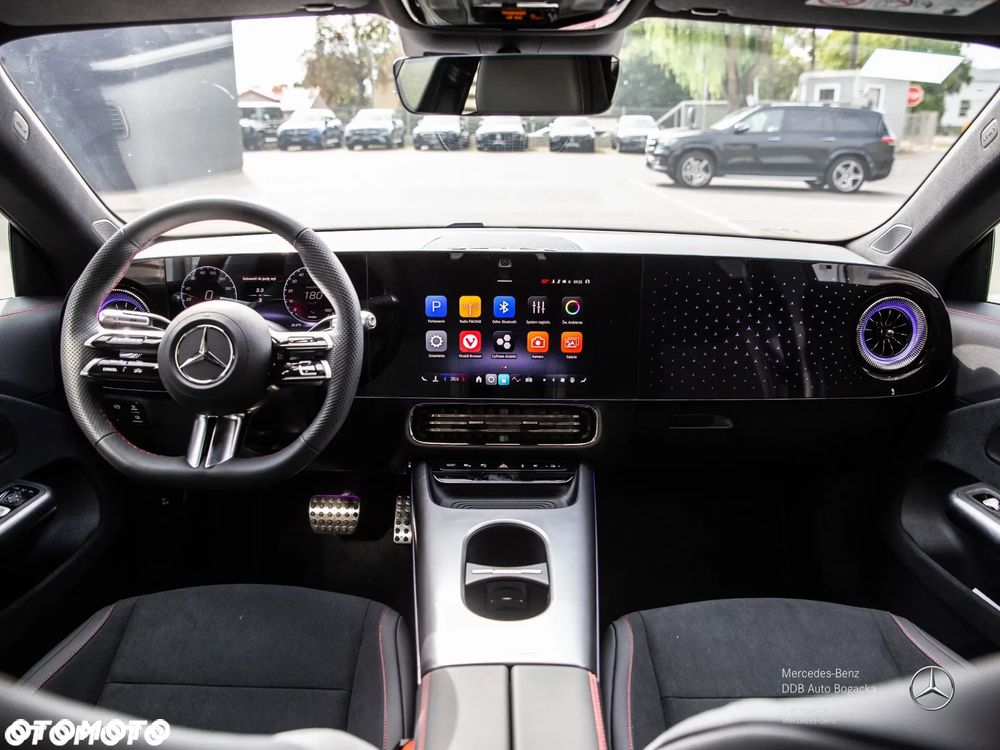 Mercedes-Benz CLA - 7