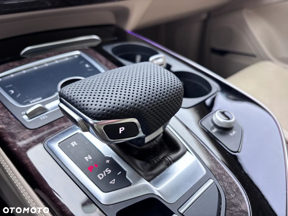 Audi Q7 3.0 TFSI Quattro Tiptronic - 25