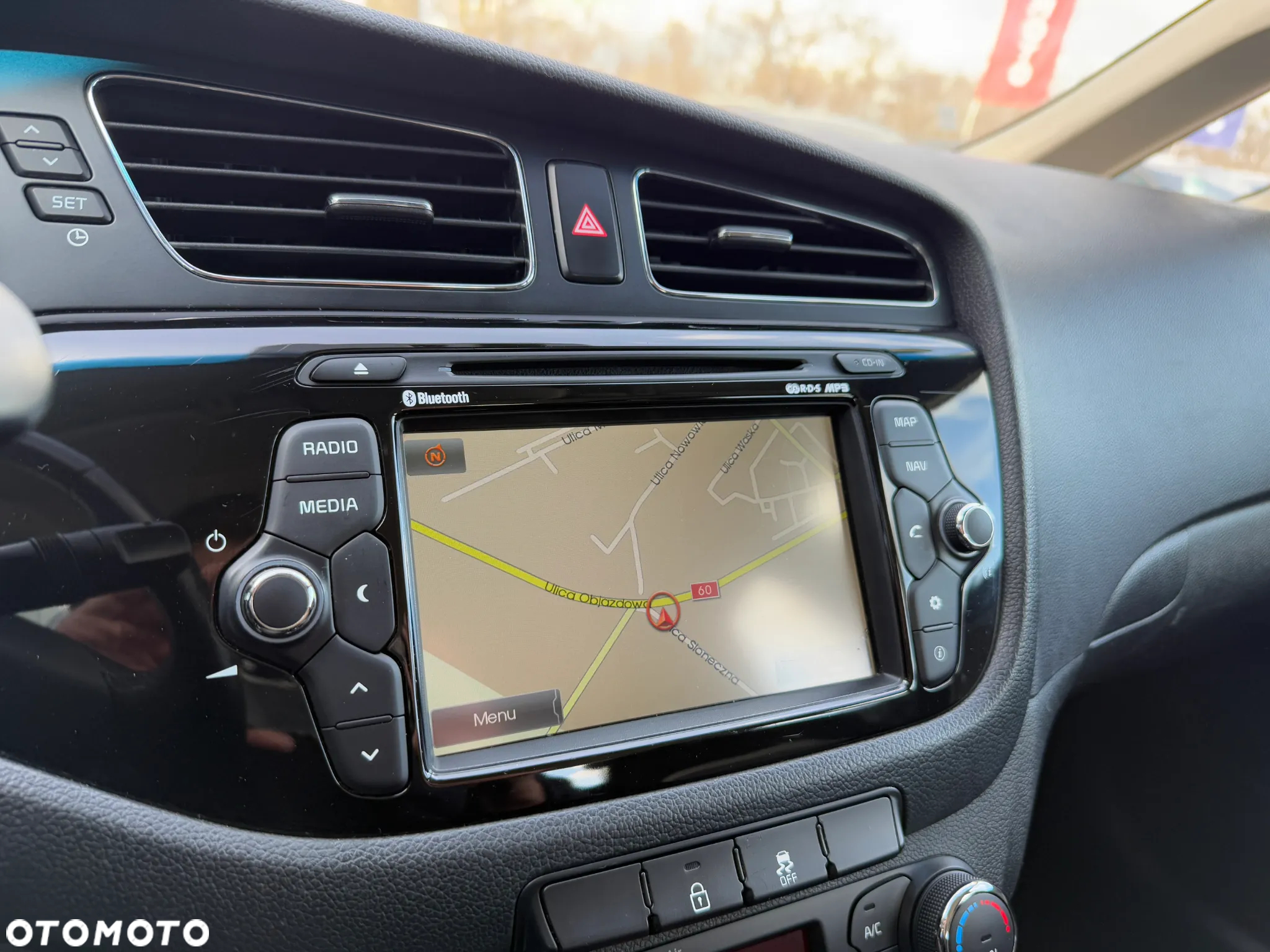 Kia Ceed 1.6 GDI ISG Spirit - 28
