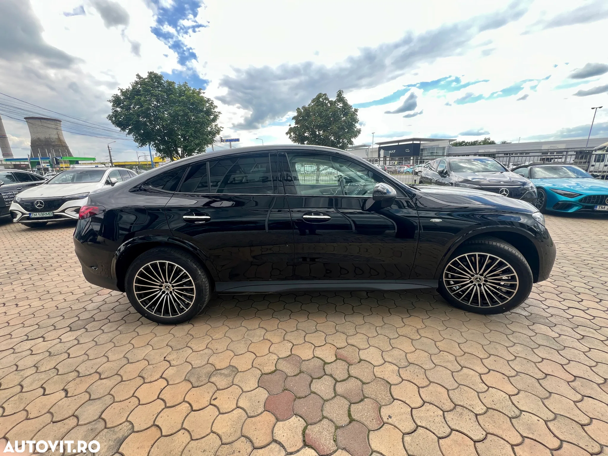 Mercedes-Benz GLC Coupe 300 e 4MATIC - 6