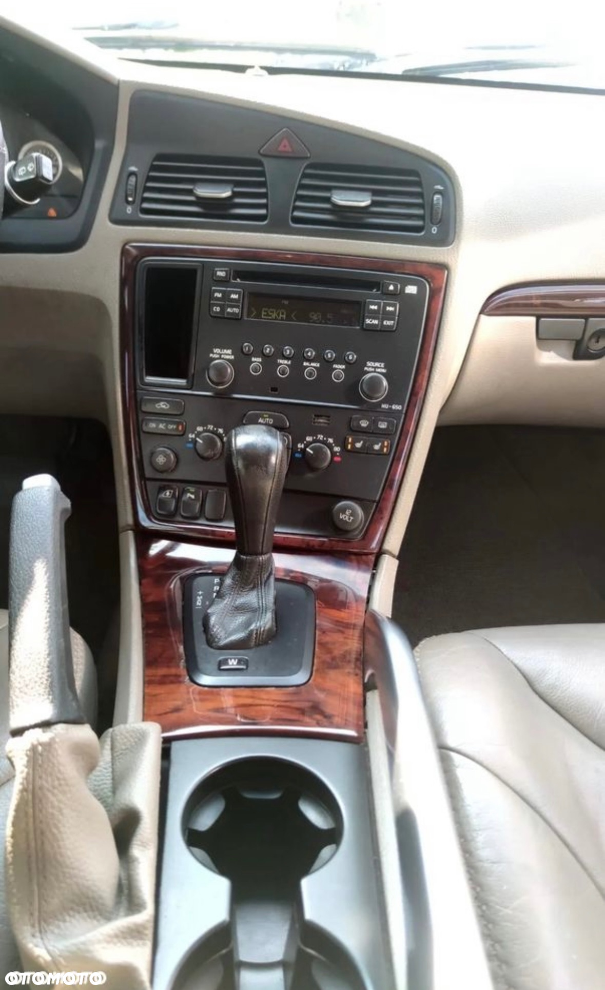 Volvo XC 70 AWD Momentum - 19