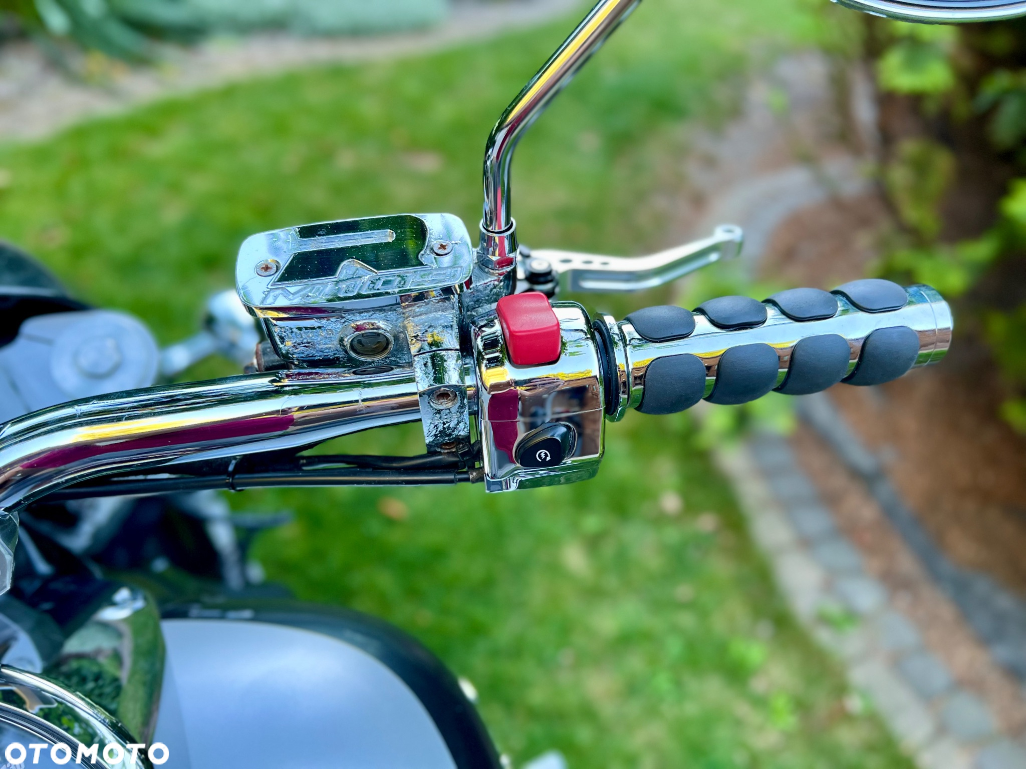 Suzuki Intruder - 17