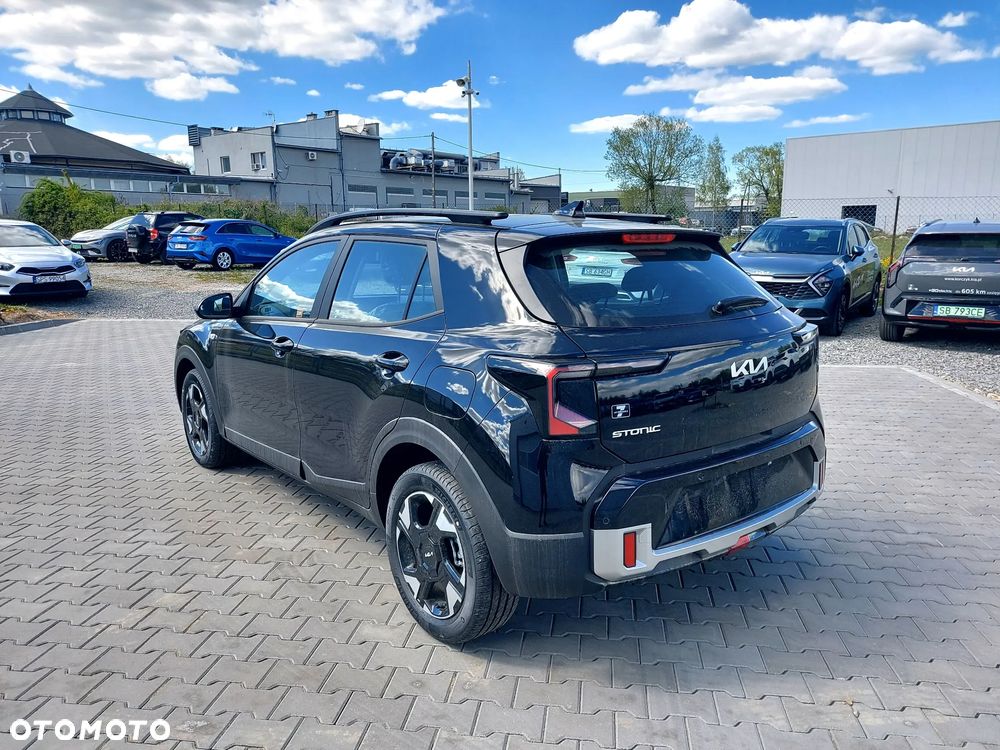 Kia Stonic - 2