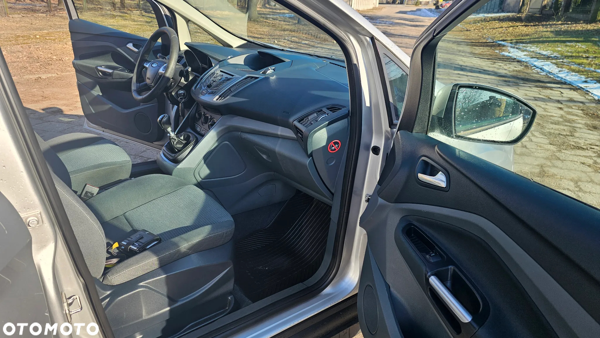 Ford C-MAX 1.6 TDCi Ambiente - 15