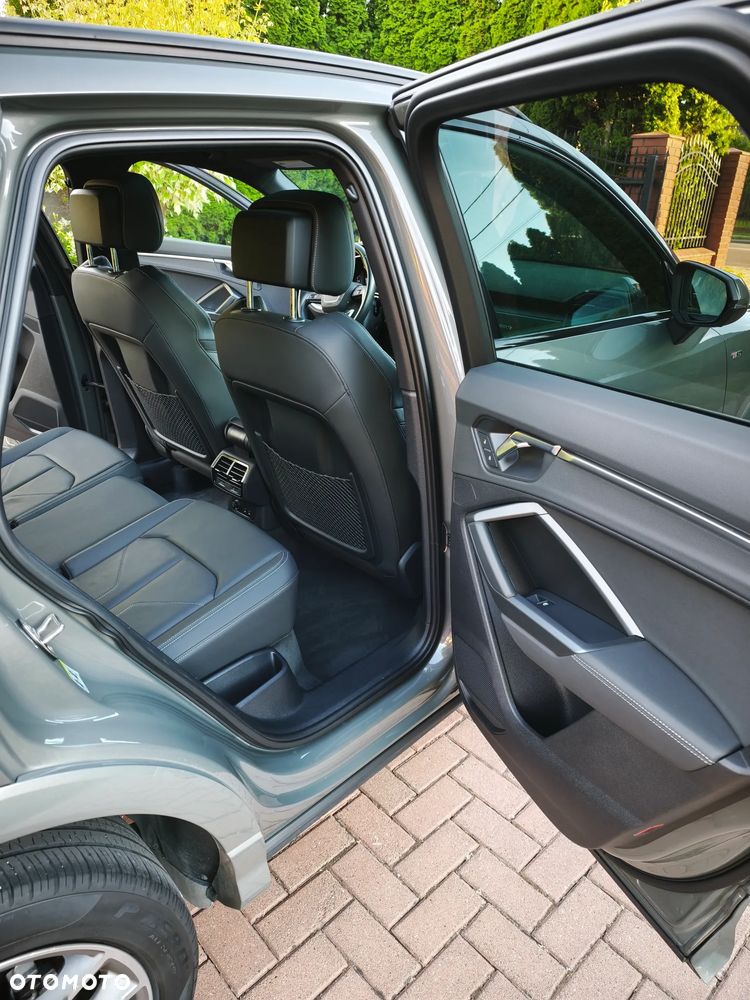 Audi Q3 - 19
