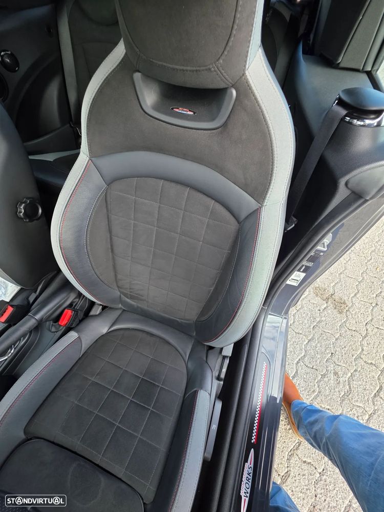 MINI Cabrio John Cooper Works Plus Auto Desportiva - 8
