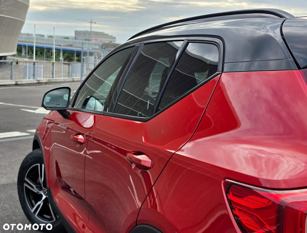 Volvo XC 40 T3 R-Design - 9
