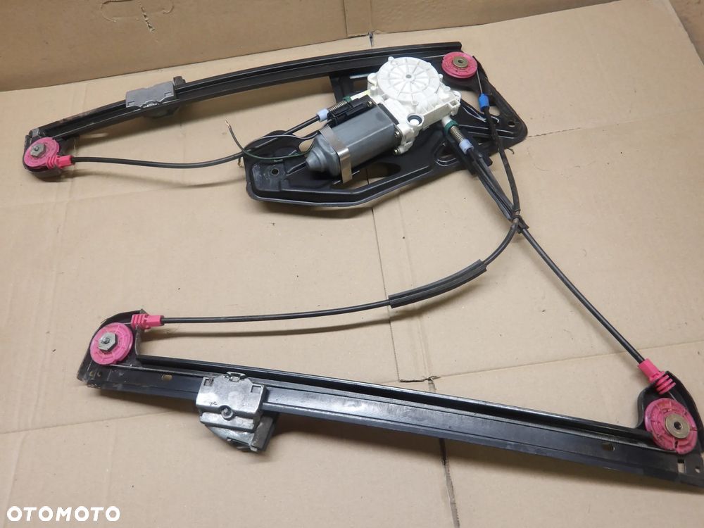 BMW E38 LIFT 99-01r. PODNOŚNIK SZYBY TYŁ LEWY - 10