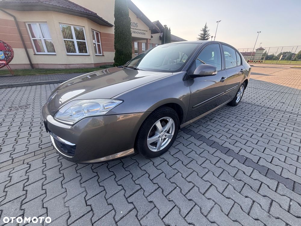 Renault Laguna - 1