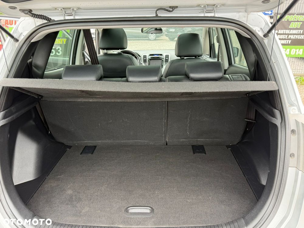 Hyundai ix20 1.4 blue Comfort - 10