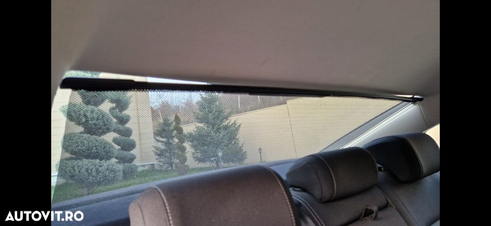 Volkswagen Passat - 18