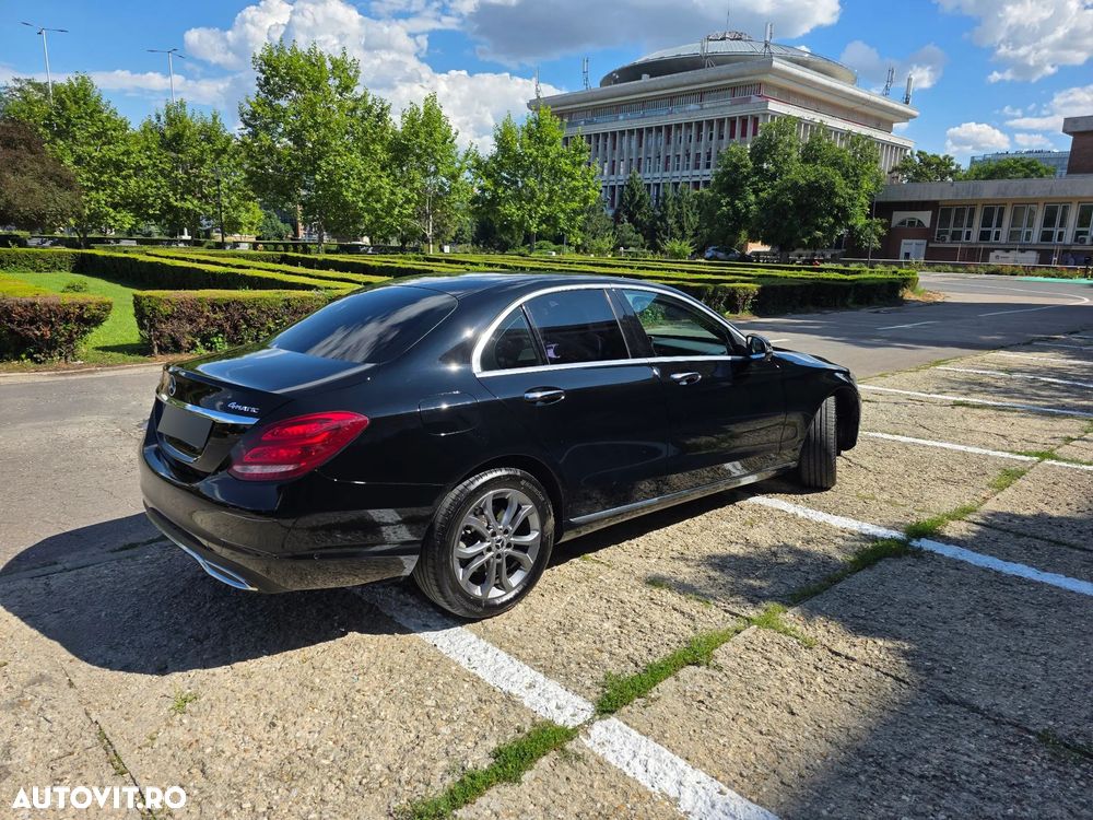 Mercedes-Benz C 220 d 4MATIC Aut. - 6