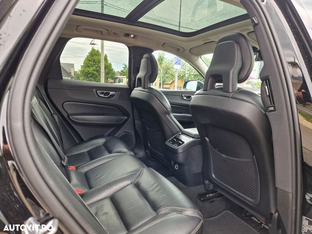 Volvo XC 60 D5 AWD Inscription - 7