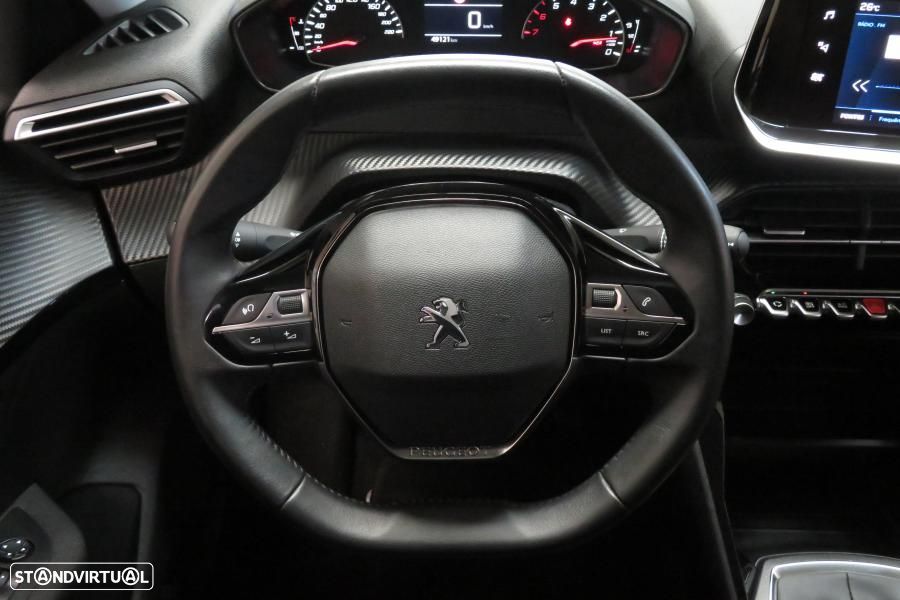 Peugeot 208 1.2 PureTech Allure - 8