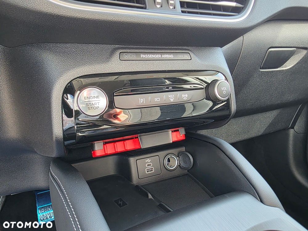 Ford Kuga - 29