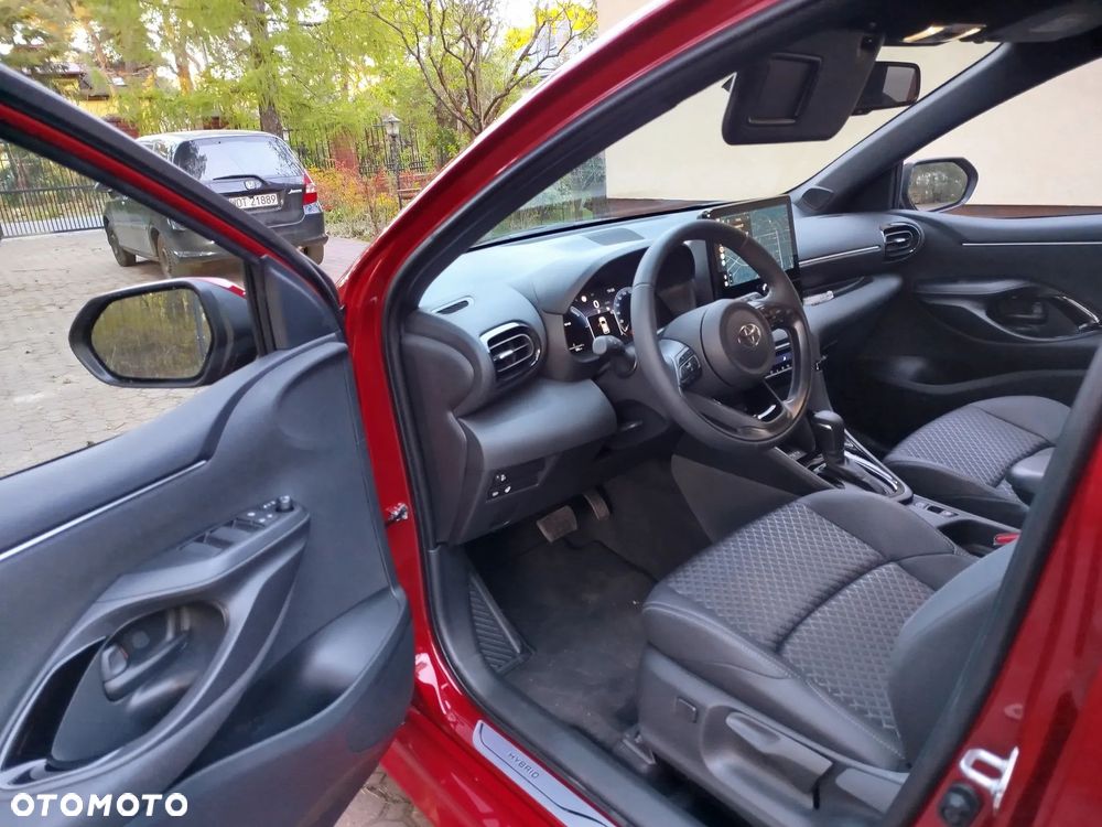 Toyota Yaris Hybrid 1.5 Executive - 4