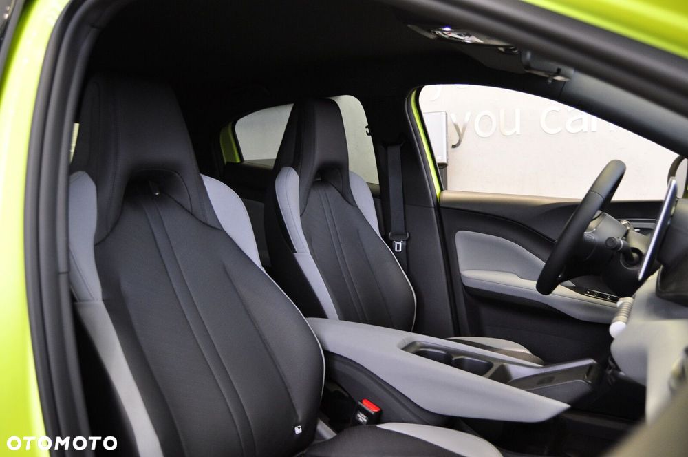 BYD Dolphin Surf - 26
