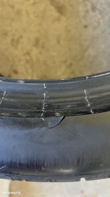 Oryginalna Felga tył z oponą Pirelli do Mercedes GLE w167 22'' czarne AMG - 20