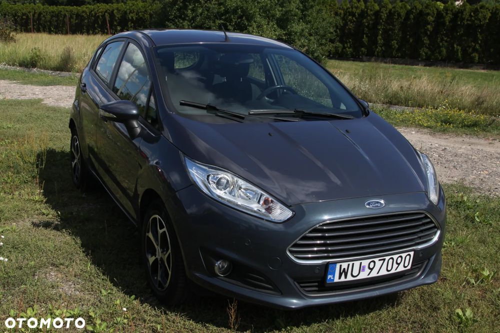 Ford Fiesta - 2