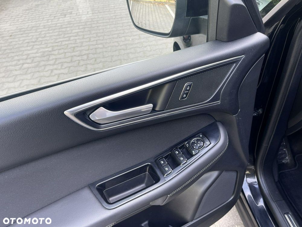 Ford S-Max - 19