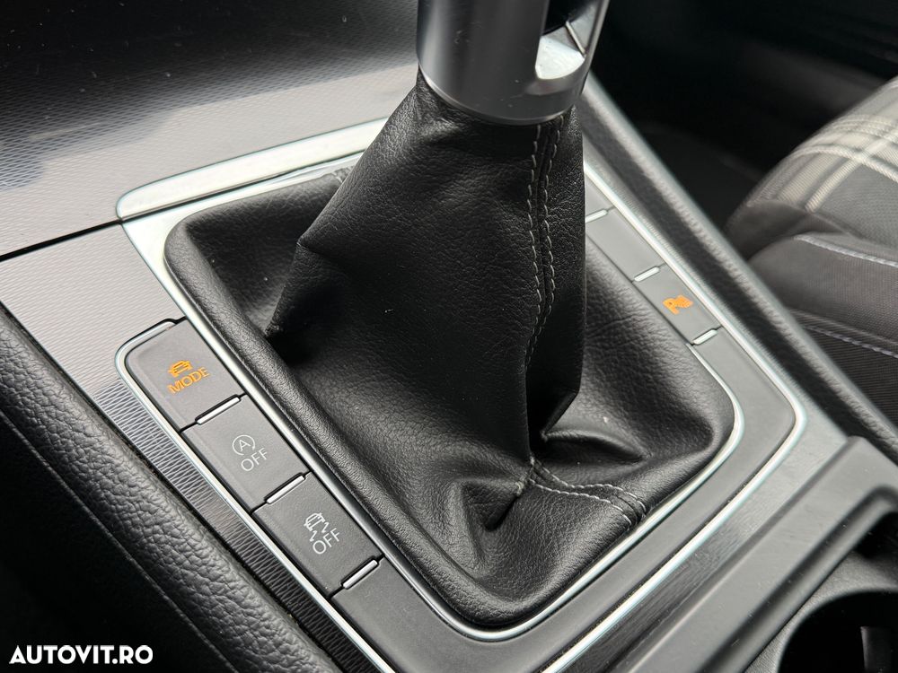 Volkswagen Golf GTD BlueMotion Technology - 18