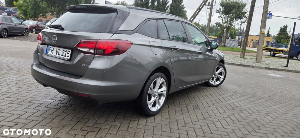 Opel Astra 1.4 Turbo Innovation - 17